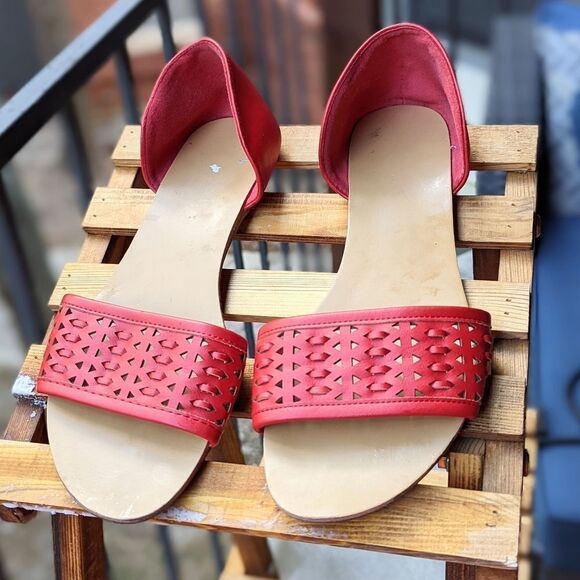 3/$25 Nicole Perforated Strap Sandal Red Size 8 Boho - Picture 1 of 8